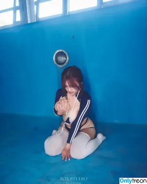 __s.w.p__ / 言吾言寺 фото голая #0047