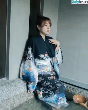 __s.w.p__ / 言吾言寺 nude photo #0168