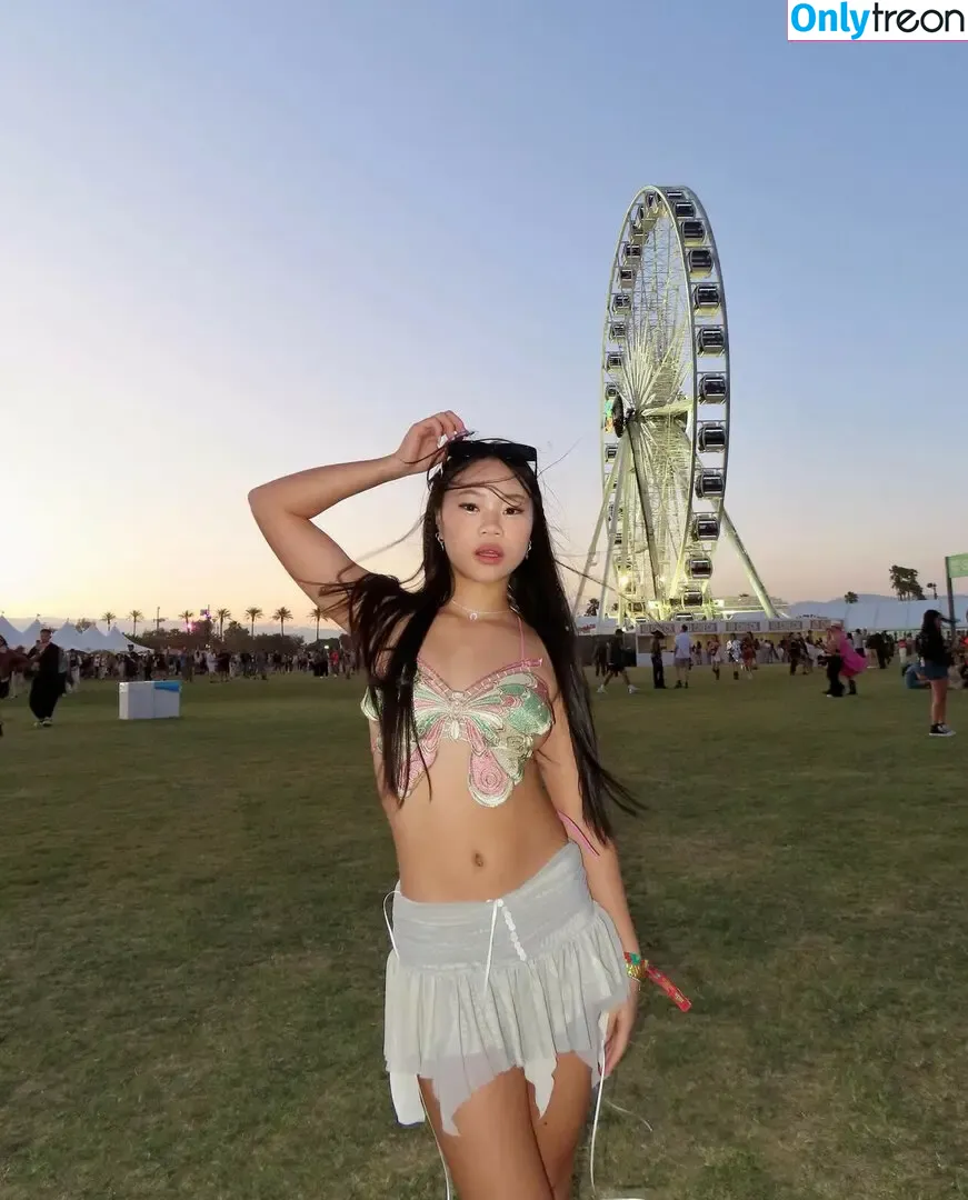 Sa Nguyen nude photo #0006 (Sa.nguyenn)