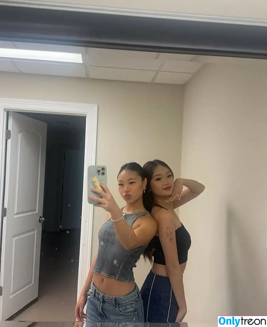 Sa Nguyen nude photo #0008 (Sa.nguyenn)