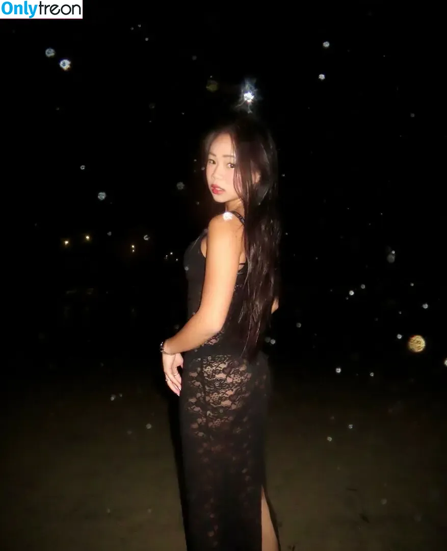 Sa Nguyen nude photo #0010 (Sa.nguyenn)