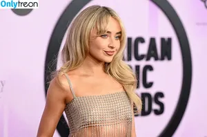 Sabrina Carpenter / sabrinacarpenter фото голая #5330
