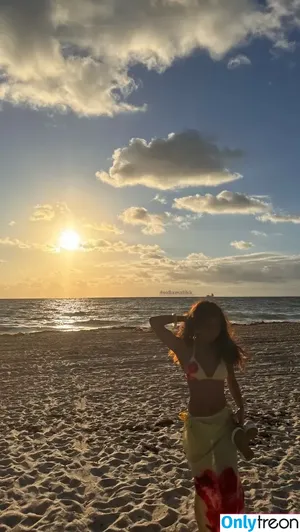 Sabrina Pezeshkian / sabababaroo / sabadabadoodle nude photo #0635