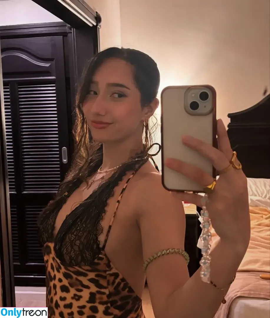 Sabrina Pezeshkian голая photo #0497 (sabababaroo / sabadabadoodle)