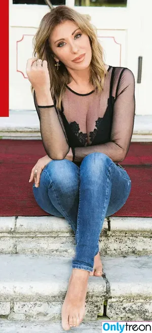 Sabrina Salerno / sabrinasalernofficial фото голая #2940