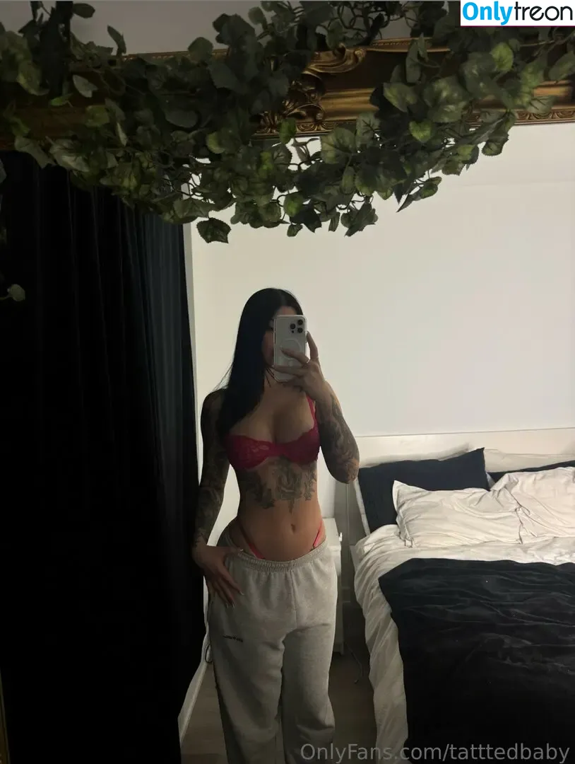 Sabrina Smith nude photo #0038 (Sabrinaxxsmith / Tatttedbaby / xSabrinaSmith)