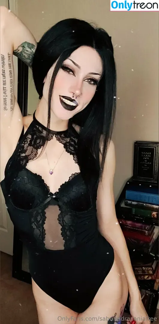 sabrinadraconiafree nude photo #0009 (sabrinadraconiafree)