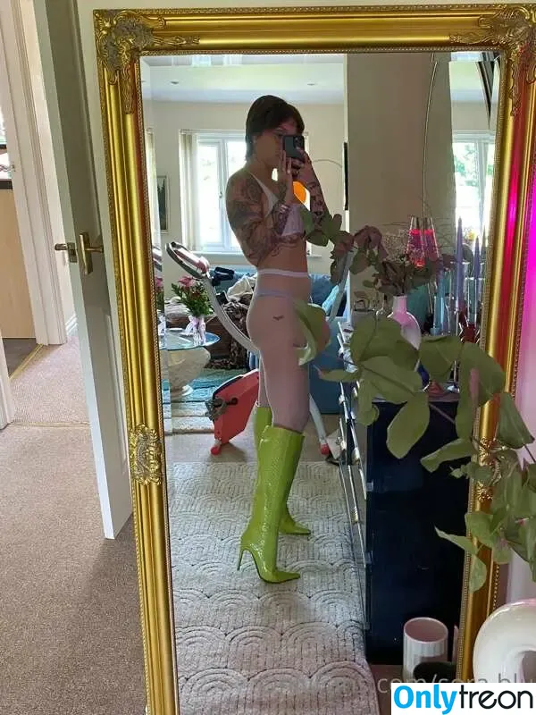 Sabyra nude photo #0044 (syabira_bakes)