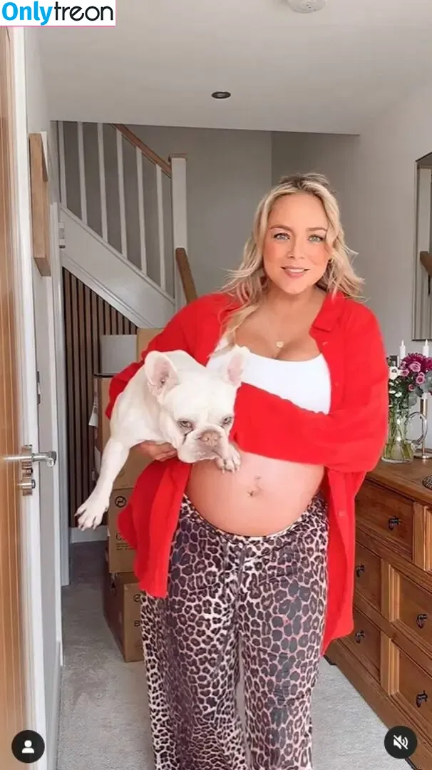 Sacha Parkinson nude photo #0068 (sachalparkinson)