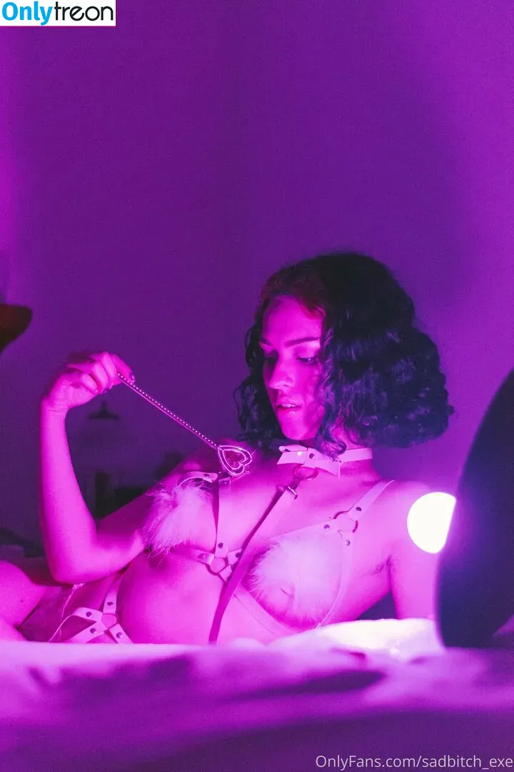 sadbitch_exe nude photo #0004 (sadbitch_exe)