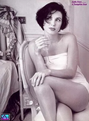 Sadie Frost / sadielizafrost nude photo #0016