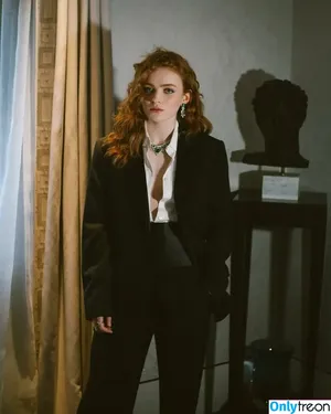 Sadie Sink / sadiesink / sadiesink_ nude photo #1727