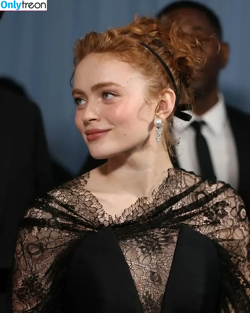Sadie Sink nude photo #1536 (sadiesink / sadiesink_)