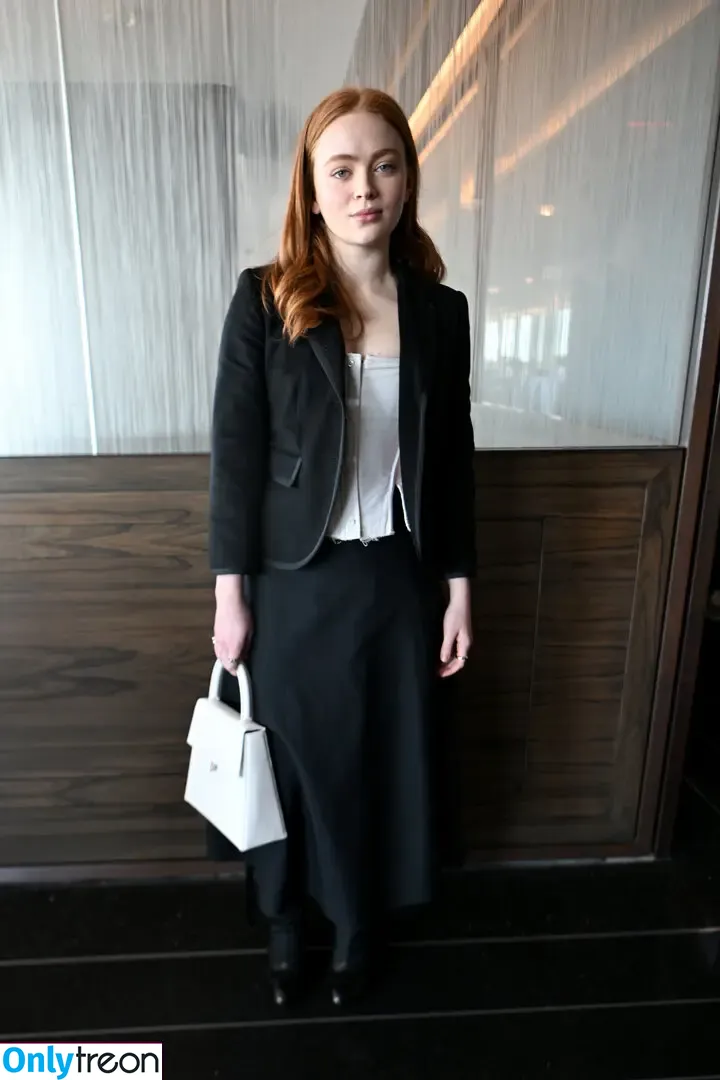Sadie Sink голая photo #1597 (sadiesink / sadiesink_)