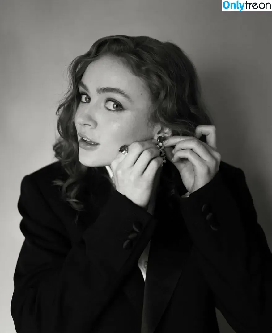 Sadie Sink nude photo #1695 (sadiesink / sadiesink_)
