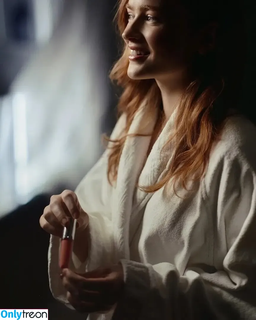 Sadie Sink nude photo #1725 (sadiesink / sadiesink_)