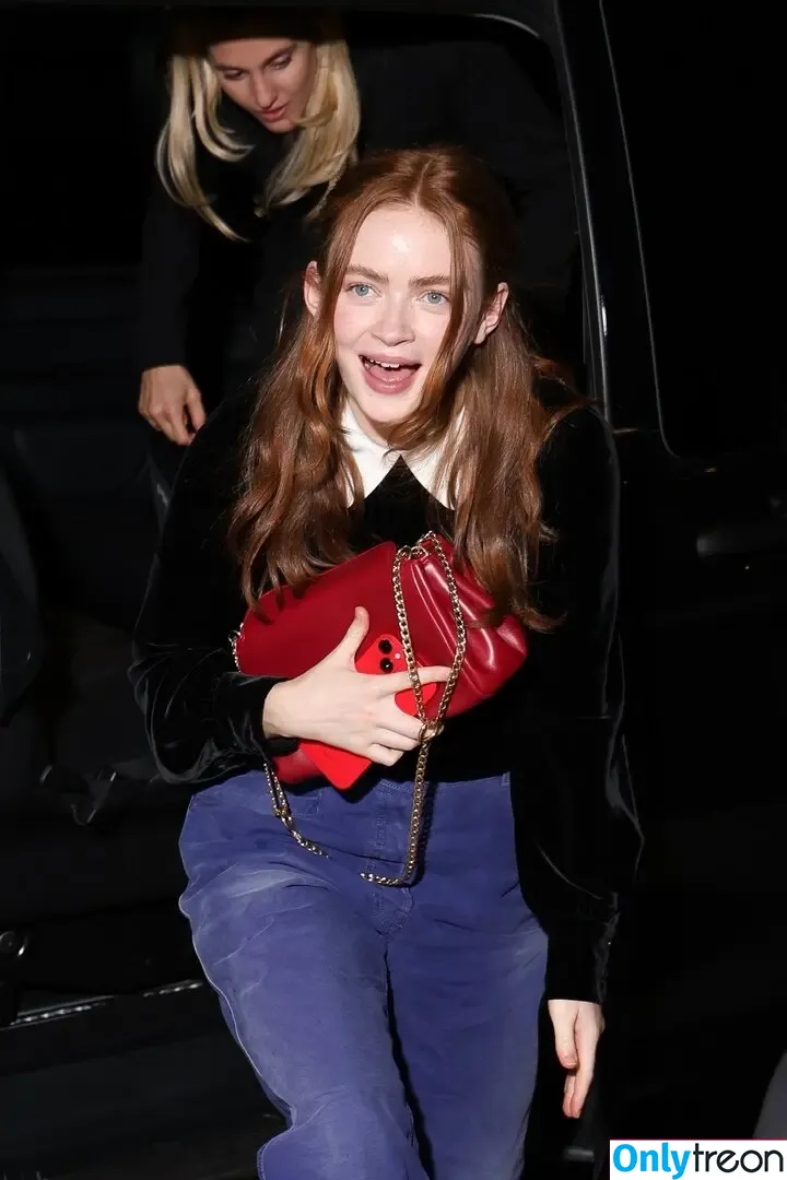 Sadie Sink nude photo #1768 (sadiesink / sadiesink_)