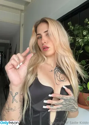 sadiekiddo420 / sadiekiddo nude photo #0037