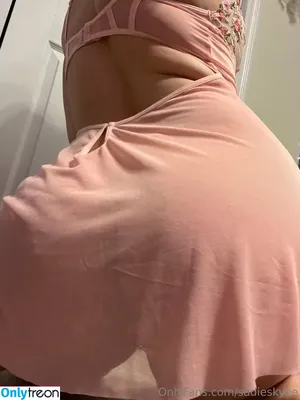 sadieskyee / sadieskye nude photo #0008