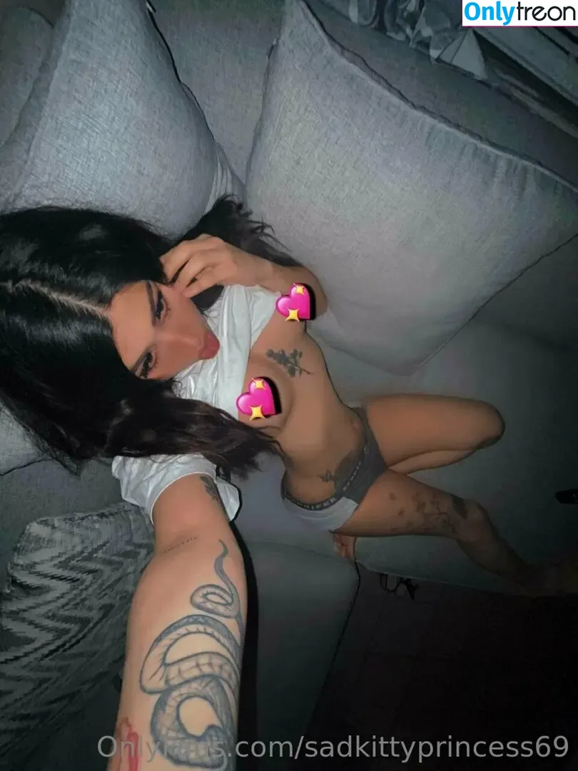 sadkittyprincess69 nude photo #0003 (sincerely__sammi)