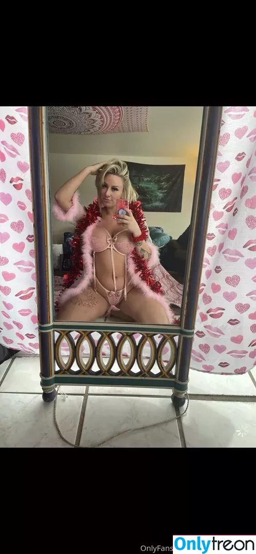 sailormeggiemoo nude photo #0009 (sailormeggiemoo)