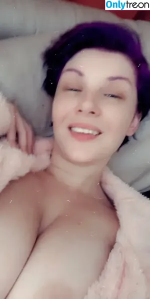  nude photo #0006