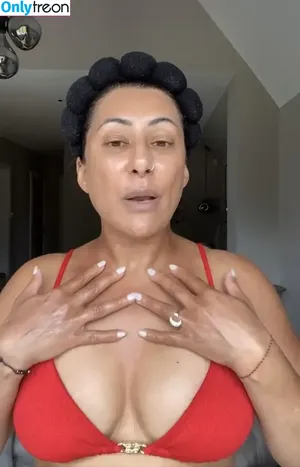 Saira Khan / iamsairakhan / sairasbum nude photo #0397