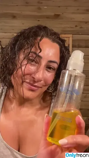 Saira Khan / iamsairakhan / sairasbum nude photo #0403