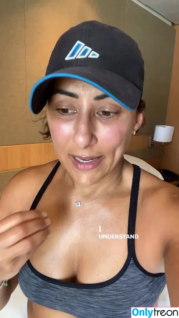 Saira Khan nude photo #0071 (iamsairakhan / sairasbum)