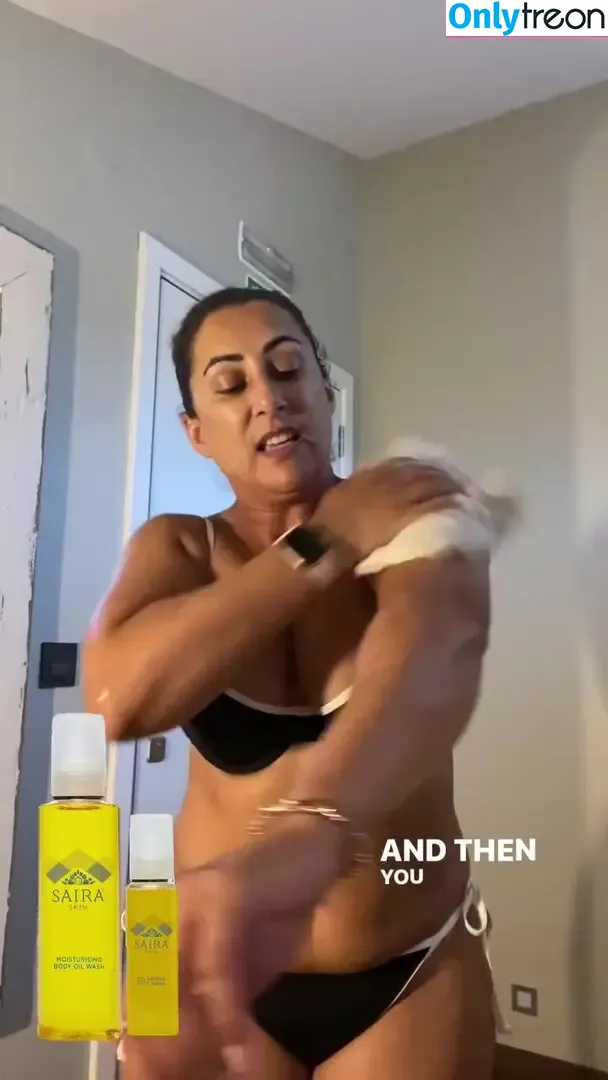 Saira Khan голая photo #0444 (iamsairakhan / sairasbum)