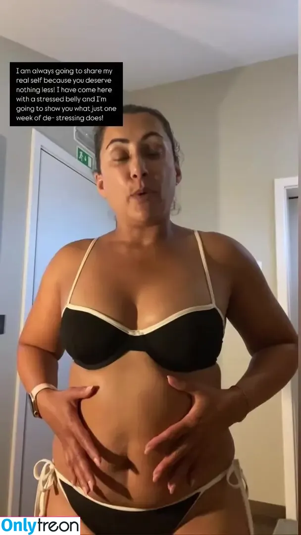 Saira Khan голая photo #0448 (iamsairakhan / sairasbum)
