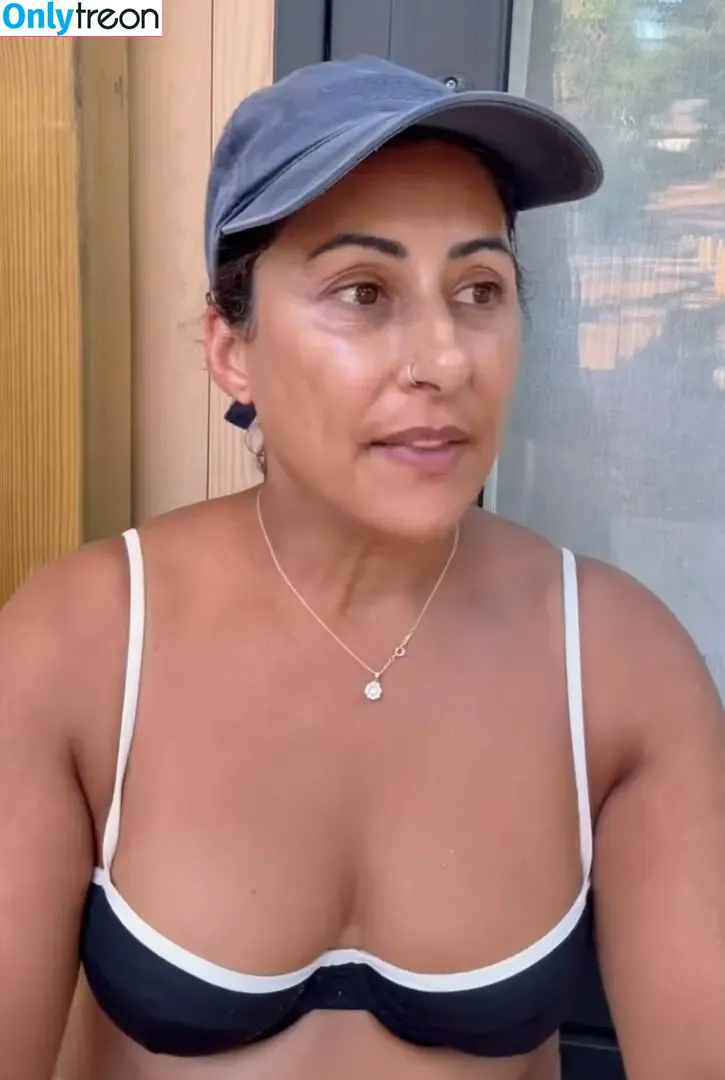 Saira Khan nude photo #0819 (iamsairakhan / sairasbum)