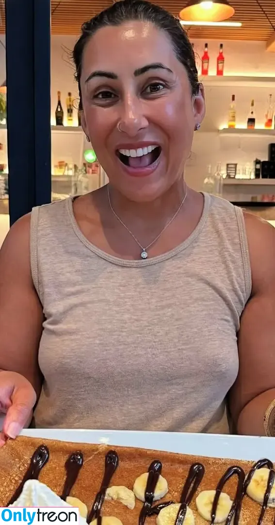 Saira Khan nude photo #0828 (iamsairakhan / sairasbum)