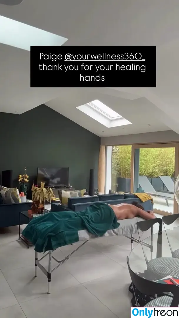 Saira Khan nude photo #0867 (iamsairakhan / sairasbum)
