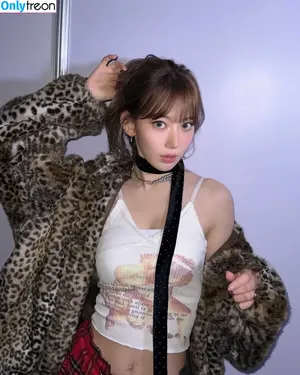 Sakura Miyawaki 宮脇 咲良 / 39saku_chan / LESSERAFIM nude photo #0057