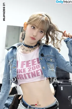 Sakura Miyawaki 宮脇 咲良 / 39saku_chan / LESSERAFIM фото голая #0086
