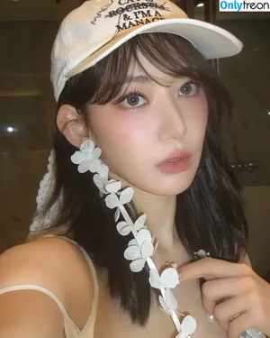 Sakura Miyawaki 宮脇 咲良 / 39saku_chan / LESSERAFIM фото голая #0098