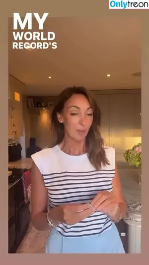 Sally Nugent / sallynugenttv nude photo #0098