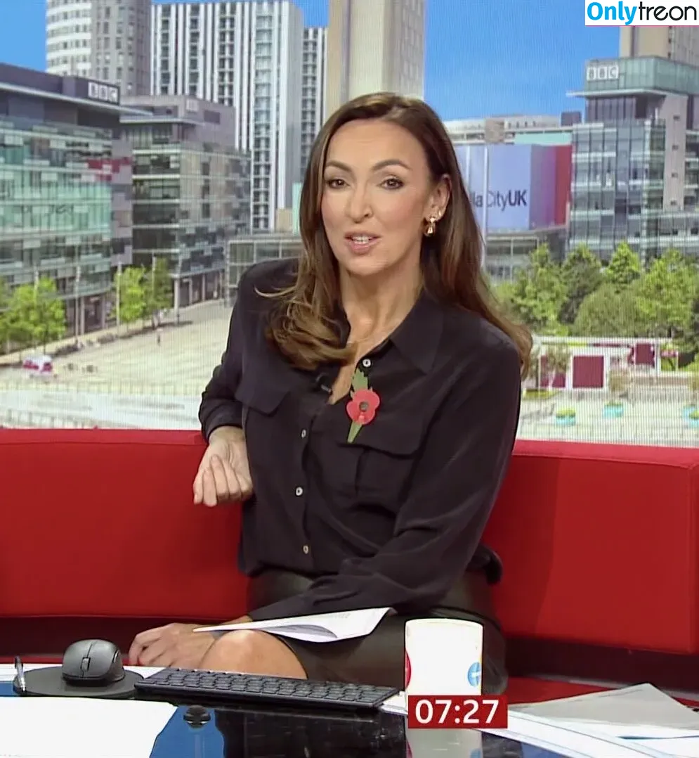 Sally Nugent nude photo #0043 (sallynugenttv)