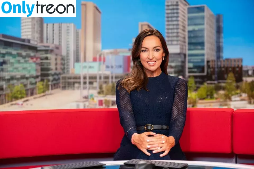 Sally Nugent голая photo #0058 (sallynugenttv)