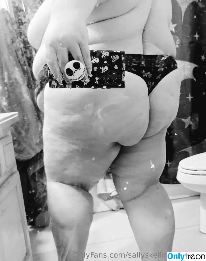 sallyskellington1328 nude photo #0115 (tommy_tc21)