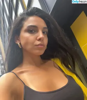 Salma Abu Deif / salmaabudeif nude photo #0146