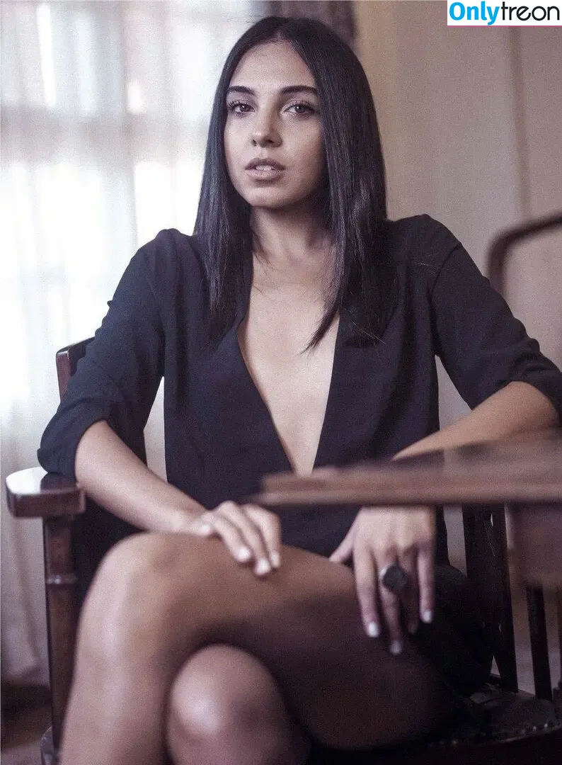 Salma Abu Deif nude photo #0038 (salmaabudeif)