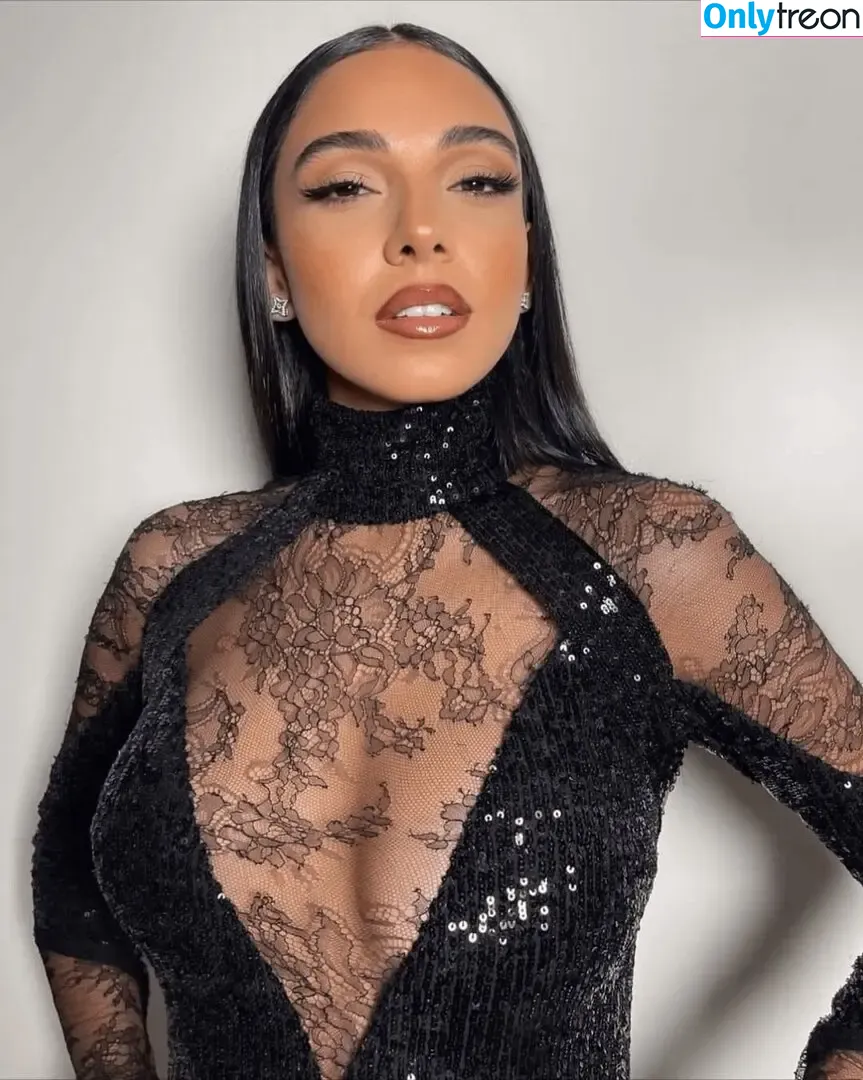 Salma Abu Deif nude photo #0061 (salmaabudeif)