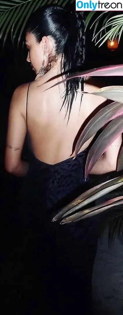 Salma Abu Deif nude photo #0063 (salmaabudeif)