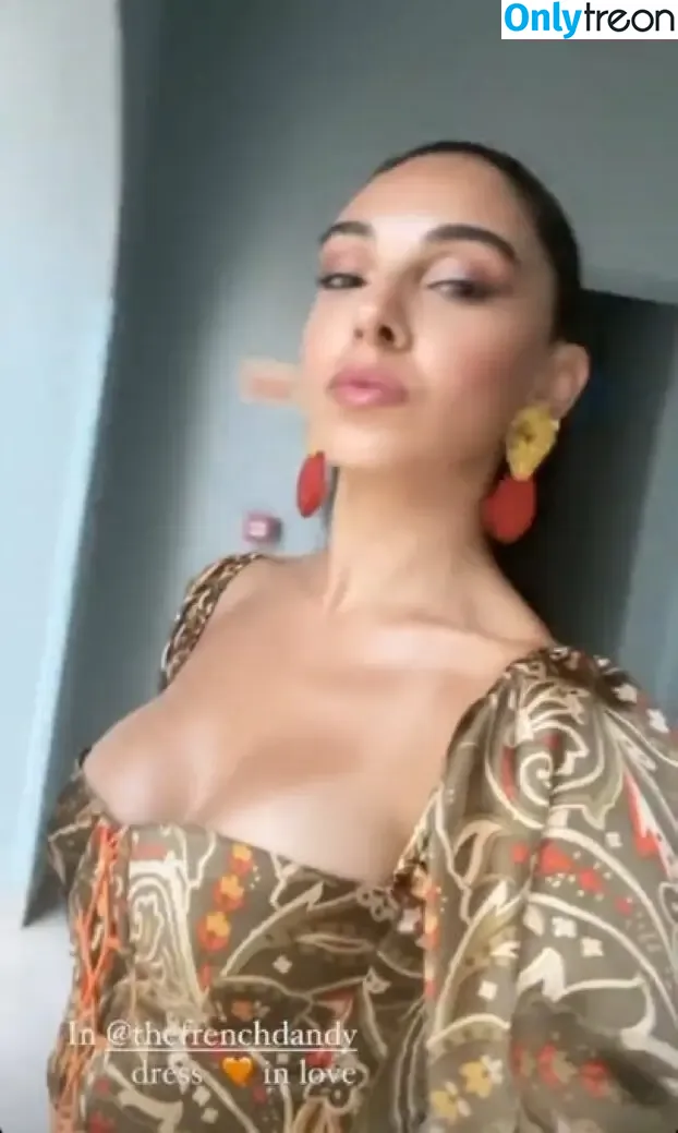 Salma Abu Deif nude photo #0103 (salmaabudeif)
