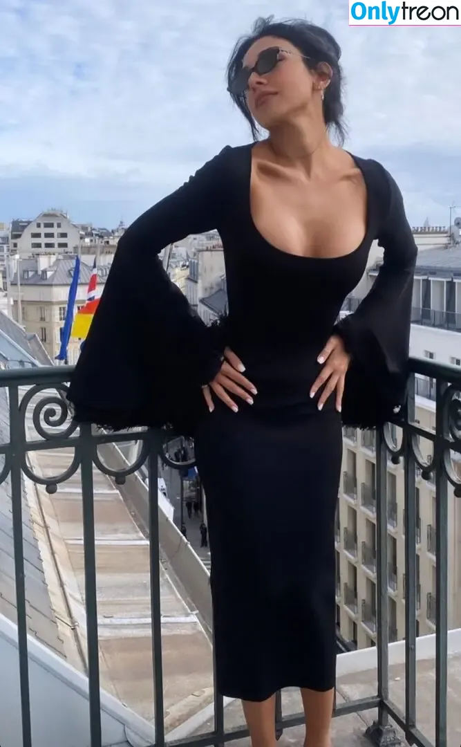 Salma Abu Deif nude photo #0107 (salmaabudeif)