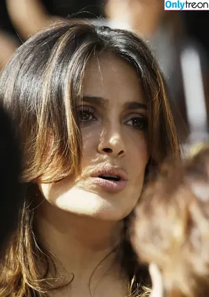 Salma Hayek / salmahayek фото голая #3351