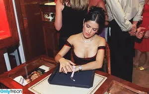 Salma Hayek / salmahayek фото голая #3358