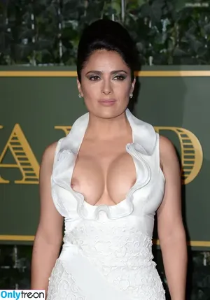 Salma Hayek / salmahayek фото голая #3388